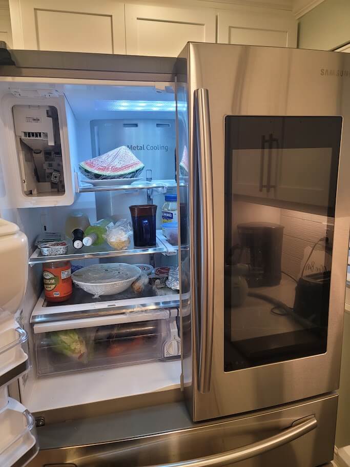 Samsung ice maker freezing up inside fresh food compartment